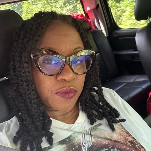 Sharing Show TODAY 7:30pm EST 14 SEPTEMBER come early on time to get the deals. - Picture 3 of 5